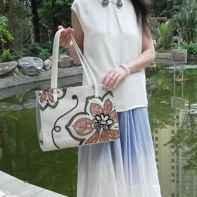 Embroidered Handbag For Women With Large Capacity - Topezmart