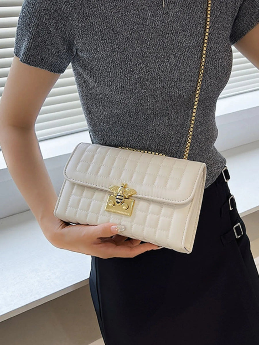 Quilted Chain Shoulder Bag - Topezmart