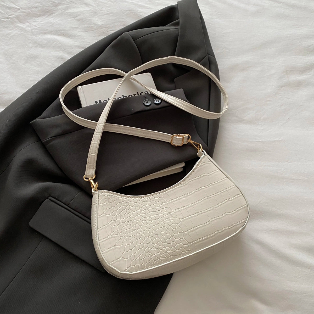 TopezMart™ Exclusive Chain - Embellished Shoulder Bag - Topezmart