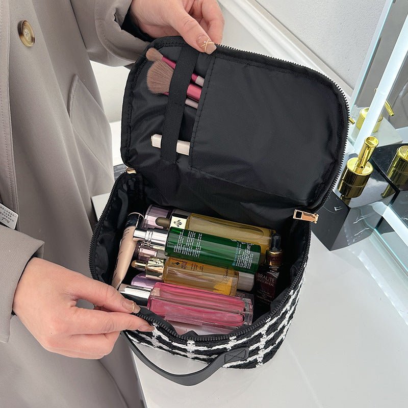 TopezMart™ Premium New Portable Large - capacity Cosmetics Handbag For Women - Topezmart