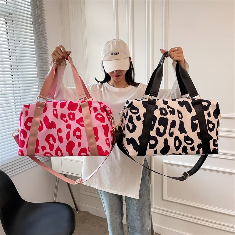 Women Travel Duffel Bag Cow Pattern Handbag Fitness Sports Shoulder Bags - Topezmart